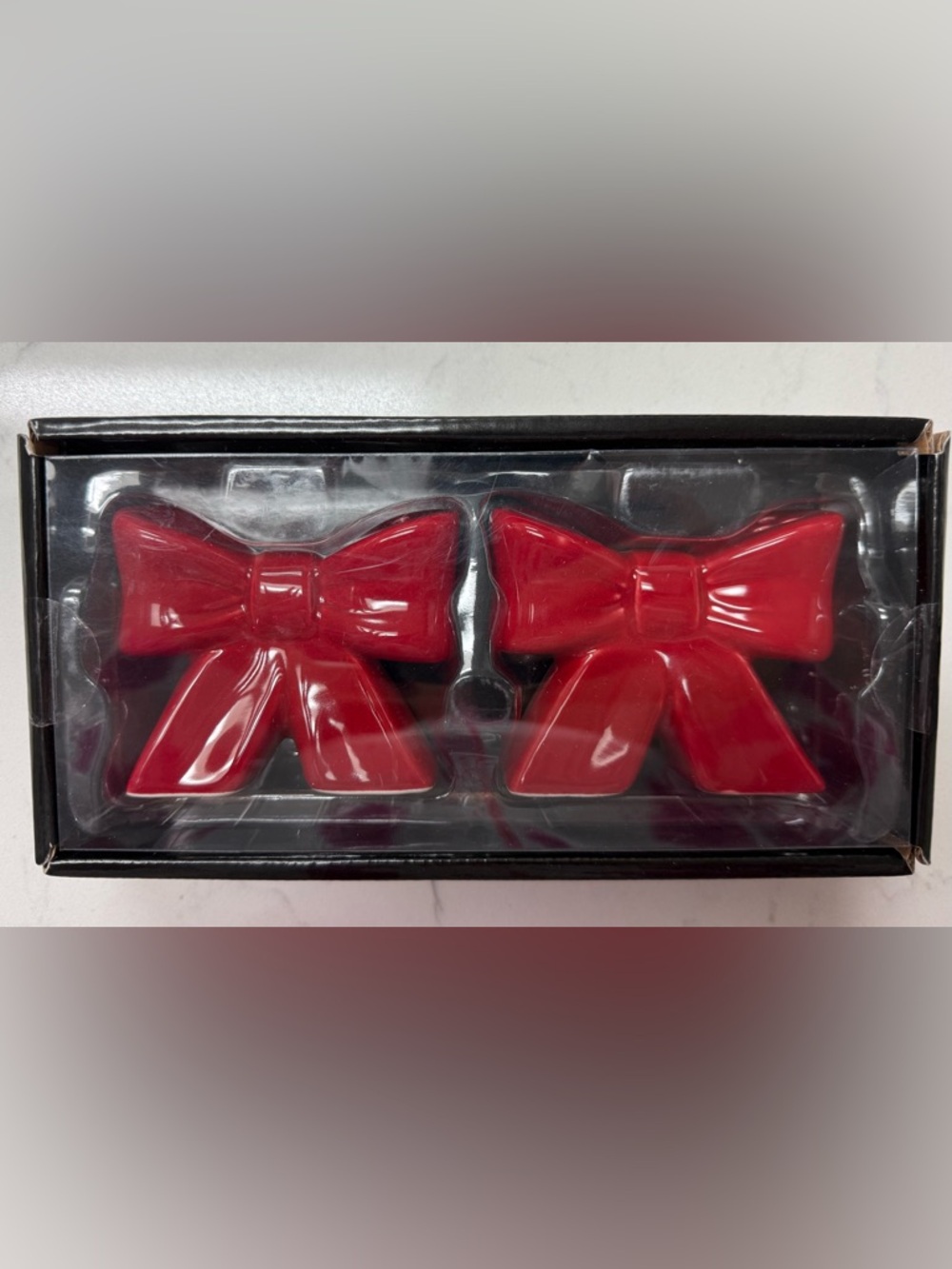 Super Cute Beekman Home Red Bow Salt & Pepper Shakers ~ New In Box